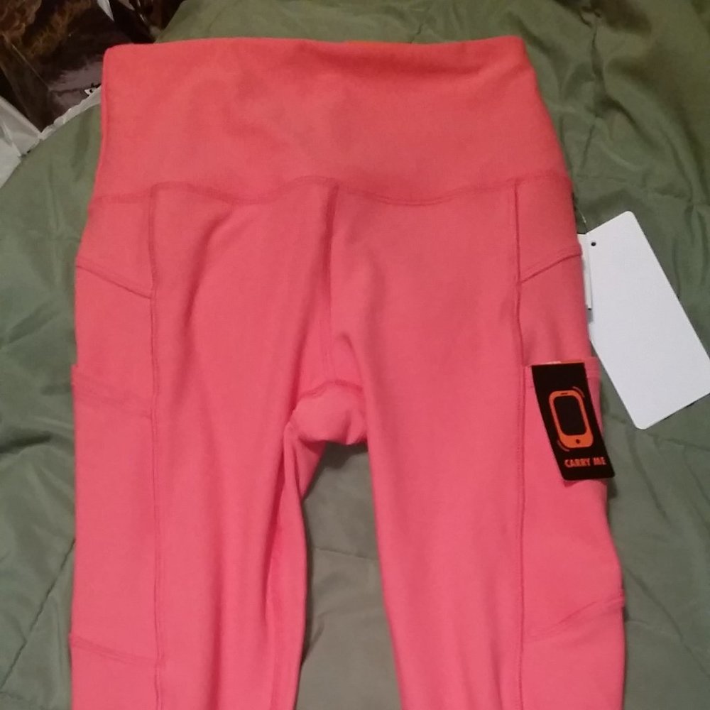 NWT Gottex Breathable Lightweight Flex Compression Capri Pant Coral Pink